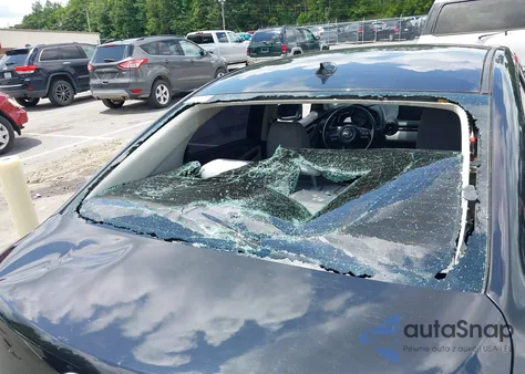 2019 Toyota Yaris L из США, поврежденный, VIN 3MYDLBYV7KY528360